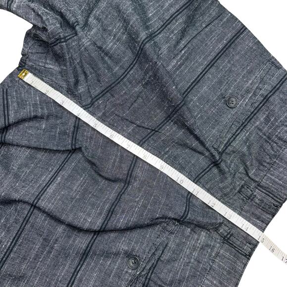 Micros Shorts Mens 32 Black Gray Striped Cotton Casual Flat Front Summer 2010s - Picture 4 of 14